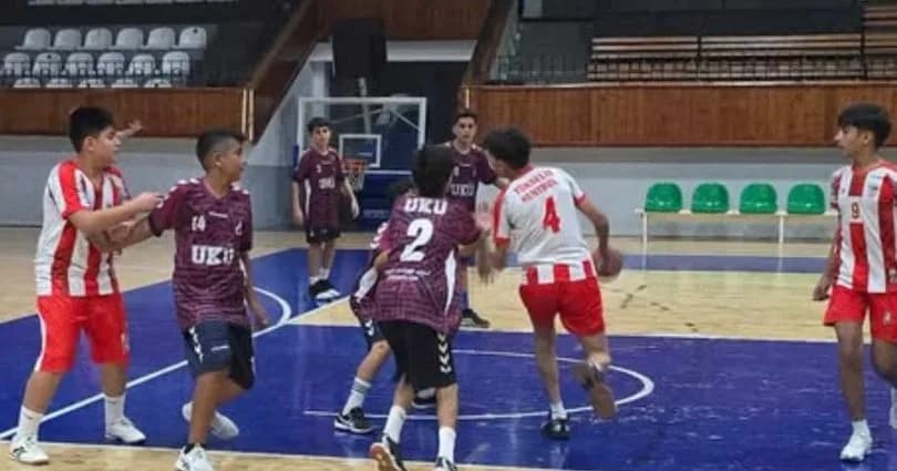 Zorlu Digital Plaza U16 Ligi tempo kazanıyor