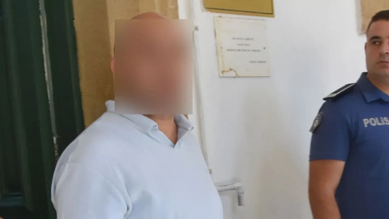 "Beni şikayet etsen bir iki gün yatar çıkarım"