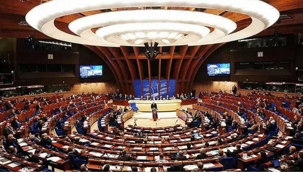 Avrupa Konseyi’nden Güney Kıbrıs’a resmi uyarı: Yeni yönergelerin uygulanmasında gecikme uyarısı