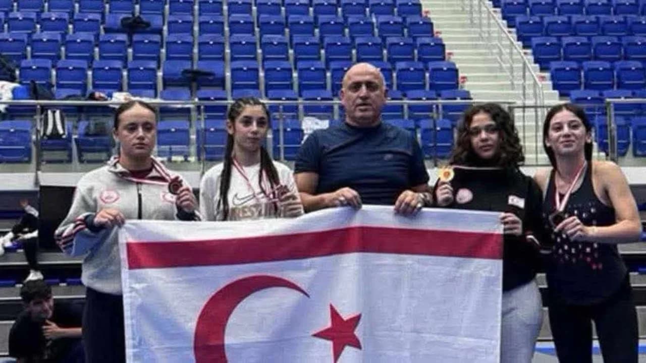 KKTC kafilesi, takım halinde ikinci oldu