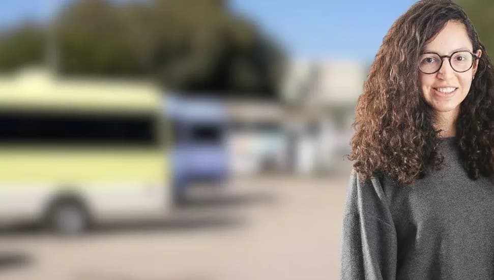 Melisa Koloz: Öğrenci taşımacılığı kâr hırsına, ulaşım hakkı şirketlere teslim edildi!