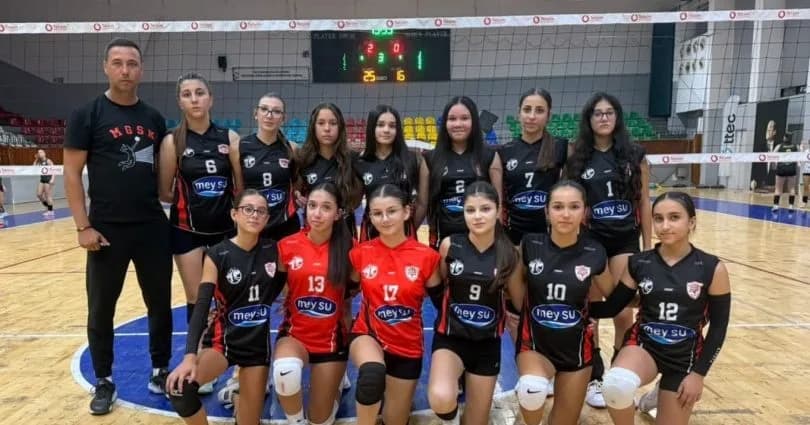 Voleybol U17 Kızlar Ligi’nde tempo yükseliyor