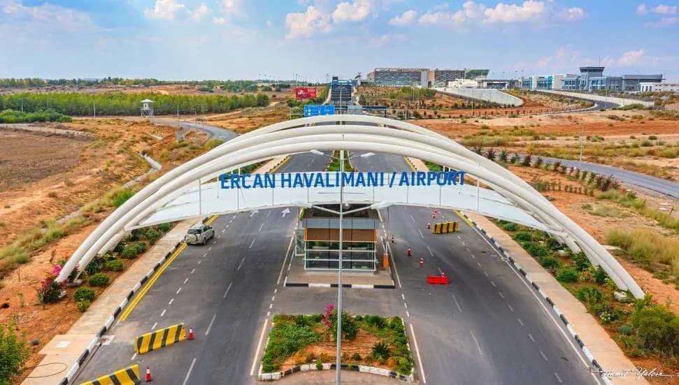 Ercan Havalimanı’nda 8 aylık yolcu trafiği 4 milyona yaklaştı