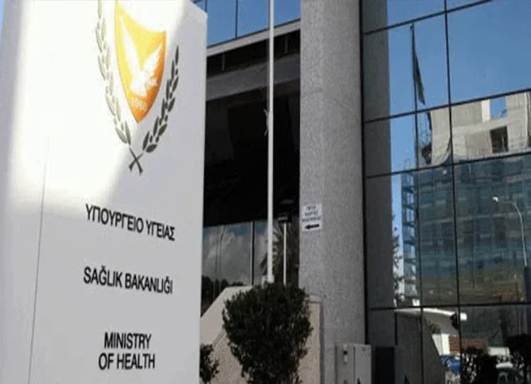 Güney Kıbrıs’ta ambulans uçak ihtiyacı: Ayda en az 4 hasta yurtdışına taşınıyor