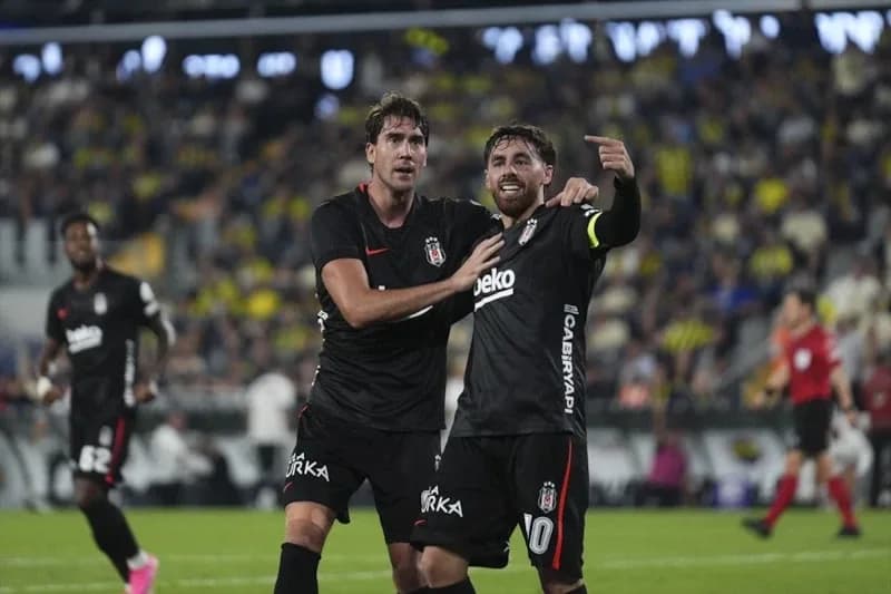 Beşiktaş derbide Fenerbahçe’yi mağlup etti