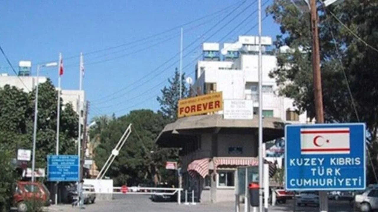 Ledra Palas’ta 2 bin 800 yeşil reçeteli hap ele geçirildi