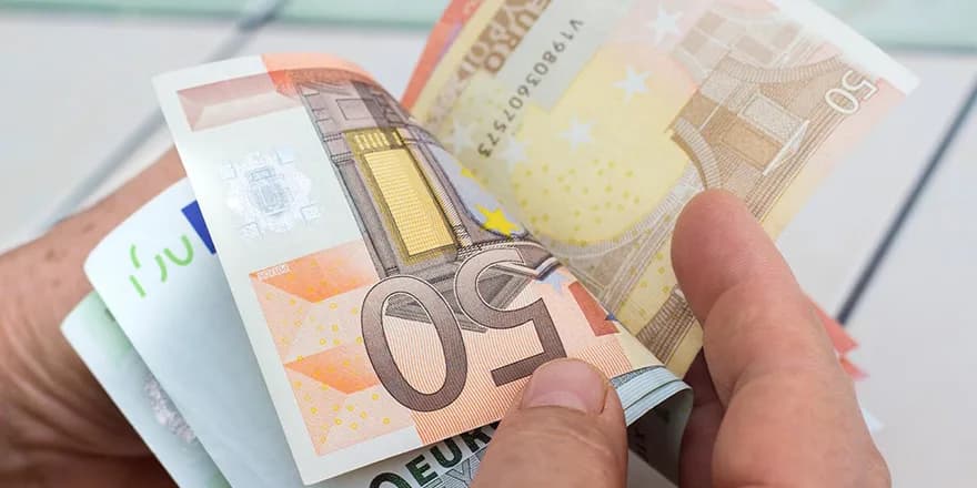 Güneydeki 4 bin 700 Kıbrıs Türk malı konutun tamir-bakımı için 6 milyon euro