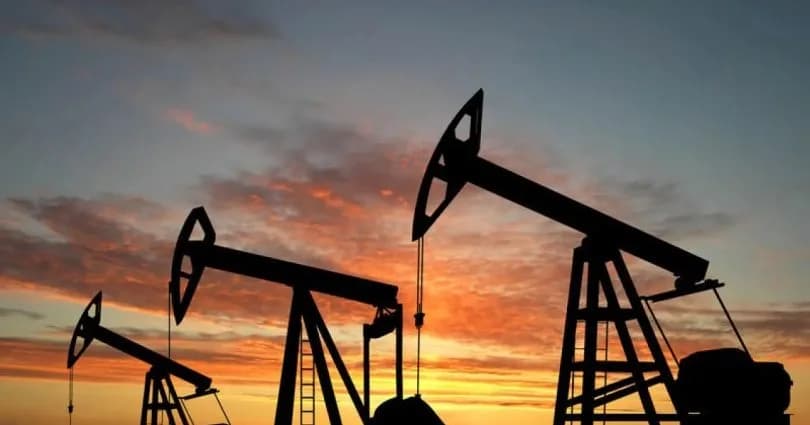 Petrol, Orta Doğu’daki gerilim ve arz önlemleriyle geriledi