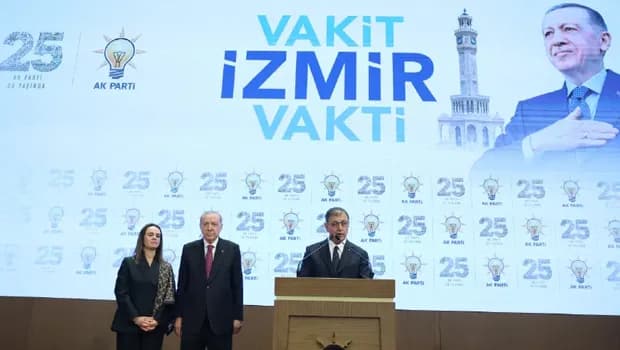 İzmir Büyükşehir Belediye Başkanı Cemil Tugay AK Parti’ye geçti… İzmir ilk kez AK Parti'de