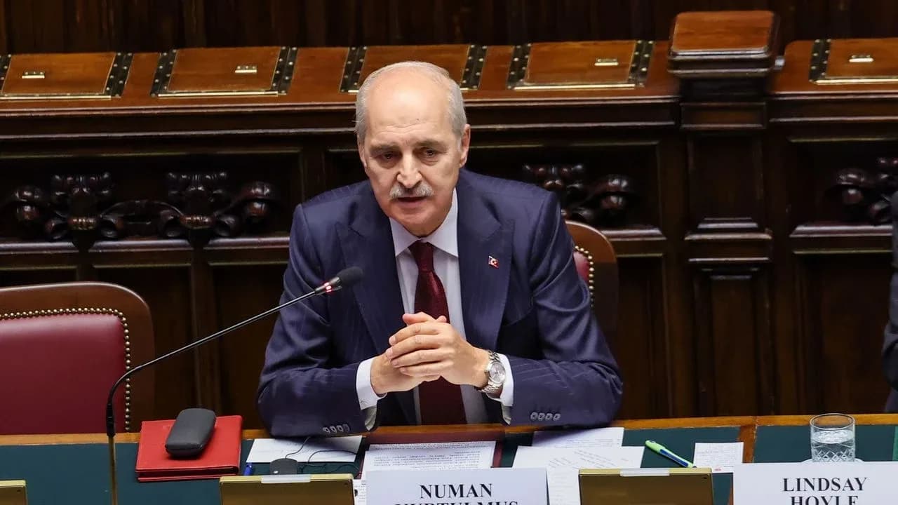 Kurtulmuş: Türk tarafını yok sayarak Kıbrıs’ta çözüm olamaz