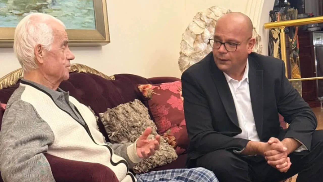 Hüdaverdi’den Derviş Eroğlu’na ziyaret: Birlik mesajı