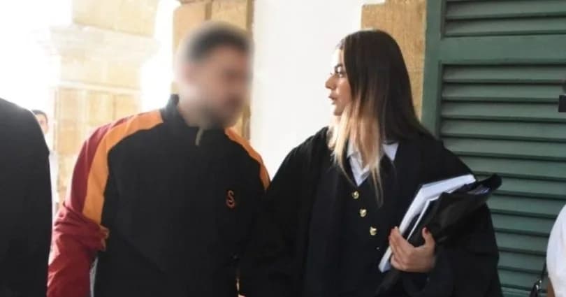 Lefkoşa’da Hint keneviri alma, verme ve tasarruf suçlarıyla ilgili tutuklanan A.Ş. mahkeme huzuruna çıkarıldı