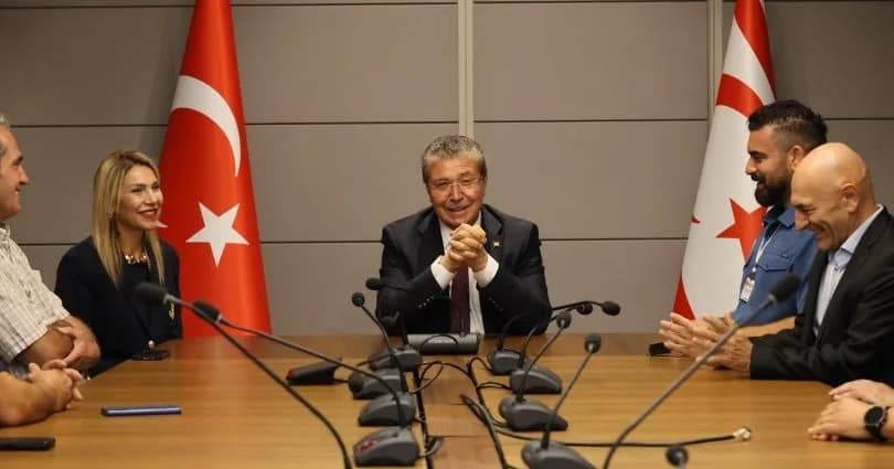 Başbakan Üstel: Attığımız her adım ülkemizin ve gençlerimizin geleceği içindir