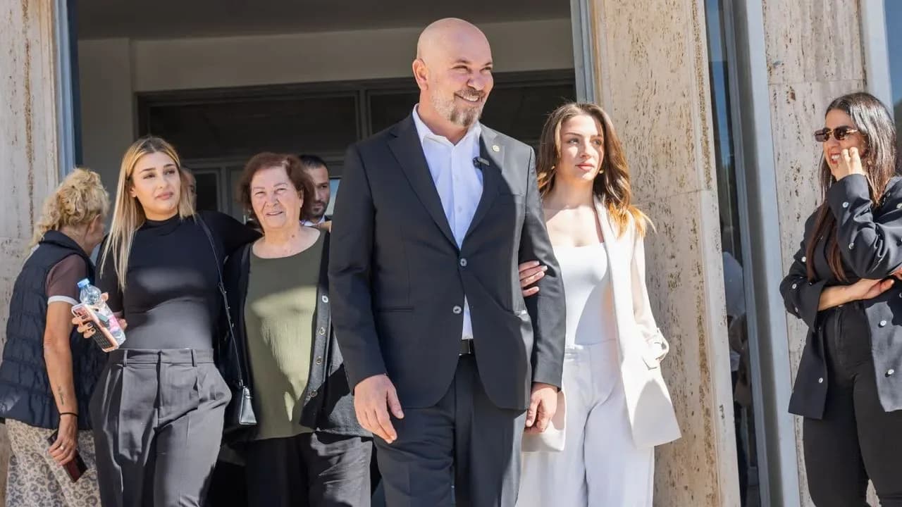 Bozkurt adaylık başvurusunu yaptı: Mağusa için hazırız