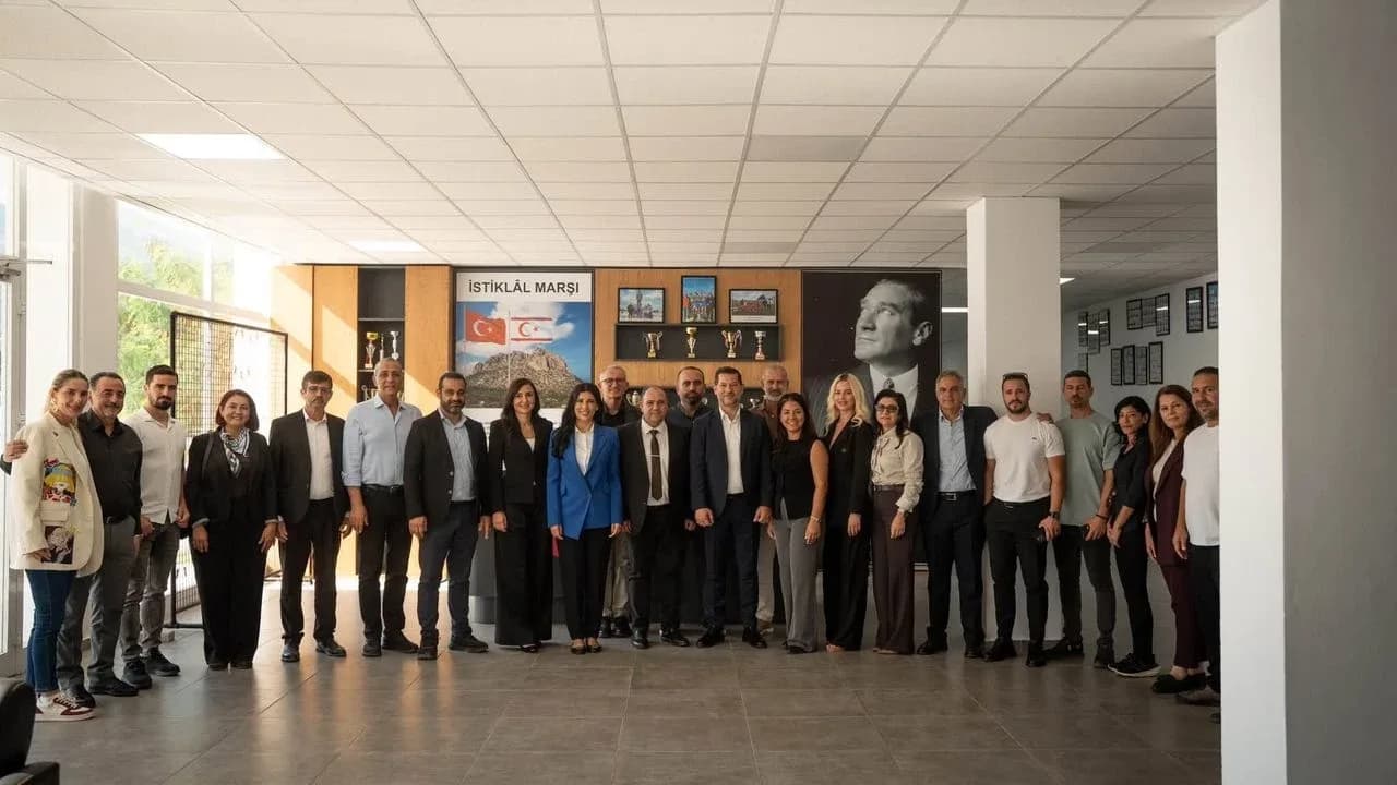 Ceyhun Kırok'tan Çatalköy-Esentepe Belediyesi ve ilkokuluna ziyaret