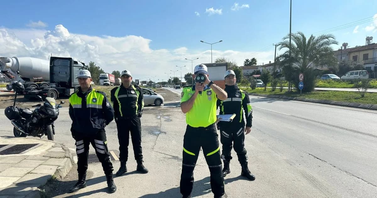 Trafik denetimlerinde 393 sürücüye işlem yapıldı