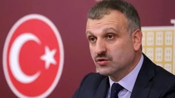 Azerbaycan çıkışı sonrası görevden alındı: Saral’ın Kıbrıs sözleri de tepki toplamıştı