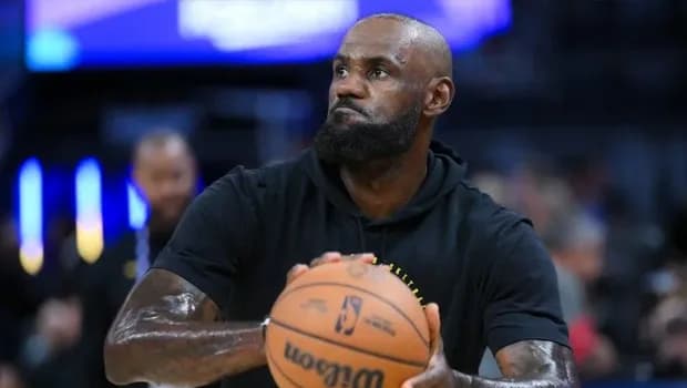 ABD Başkanı Trump'tan LeBron James'e "milli marş" tepkisi