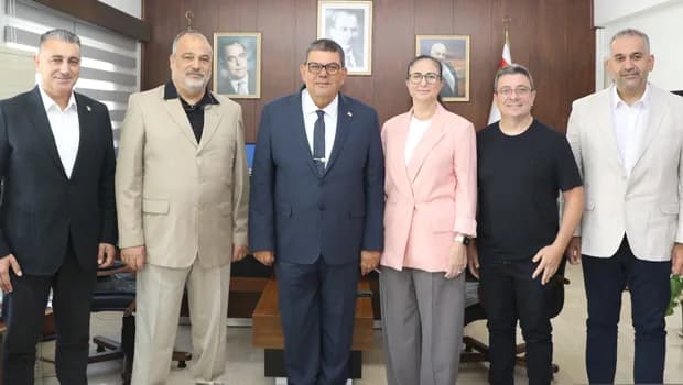 Berova, Kıbrıs Türk İşverenler Sendikası heyetini kabul etti