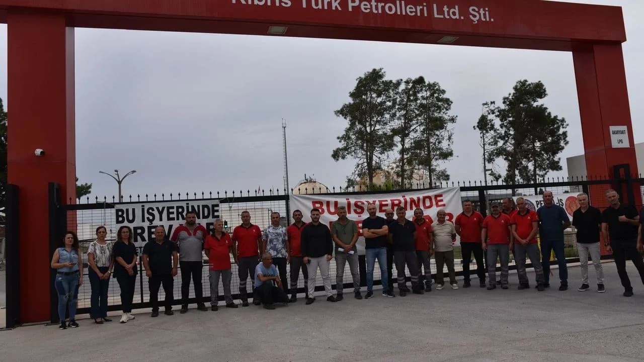Petrol İşçileri Sendikası Kalecik Dolum Tesisleri’nde süresiz grev başlattı...