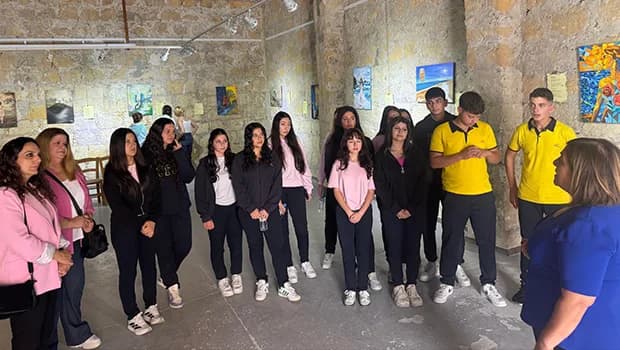 “Şiirden Tuvale” Sergisinde Şairler ve Öğrenciler Buluştu