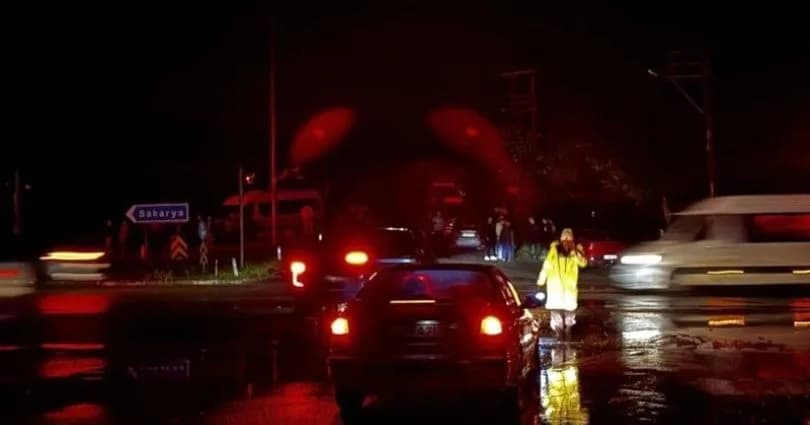 Kocaeli, Sakarya ve Yalova’da da eğitime ara verildi