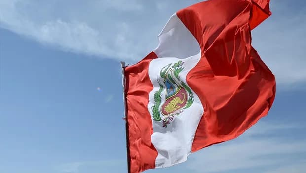 Peru’da sol parti adayı Hitler Mussolini Simeón Flores belediye başkanlığı seçimini kazandı