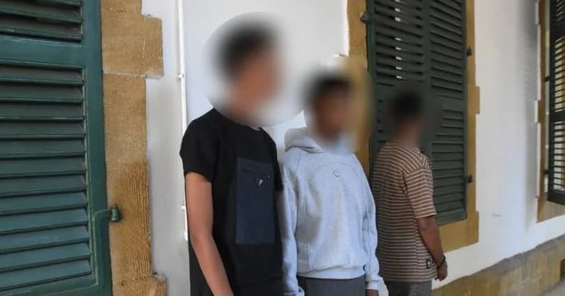 Uyuşturucuyla yakalanan 3 zanlıdan 2’si serbest