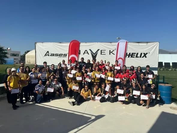Cumhuriyetin ışığında, ayni hedefe