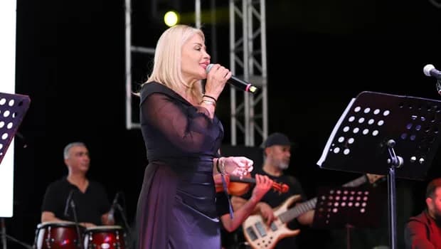 Ayşegül Zaim'den Takoran'da görkemli konser