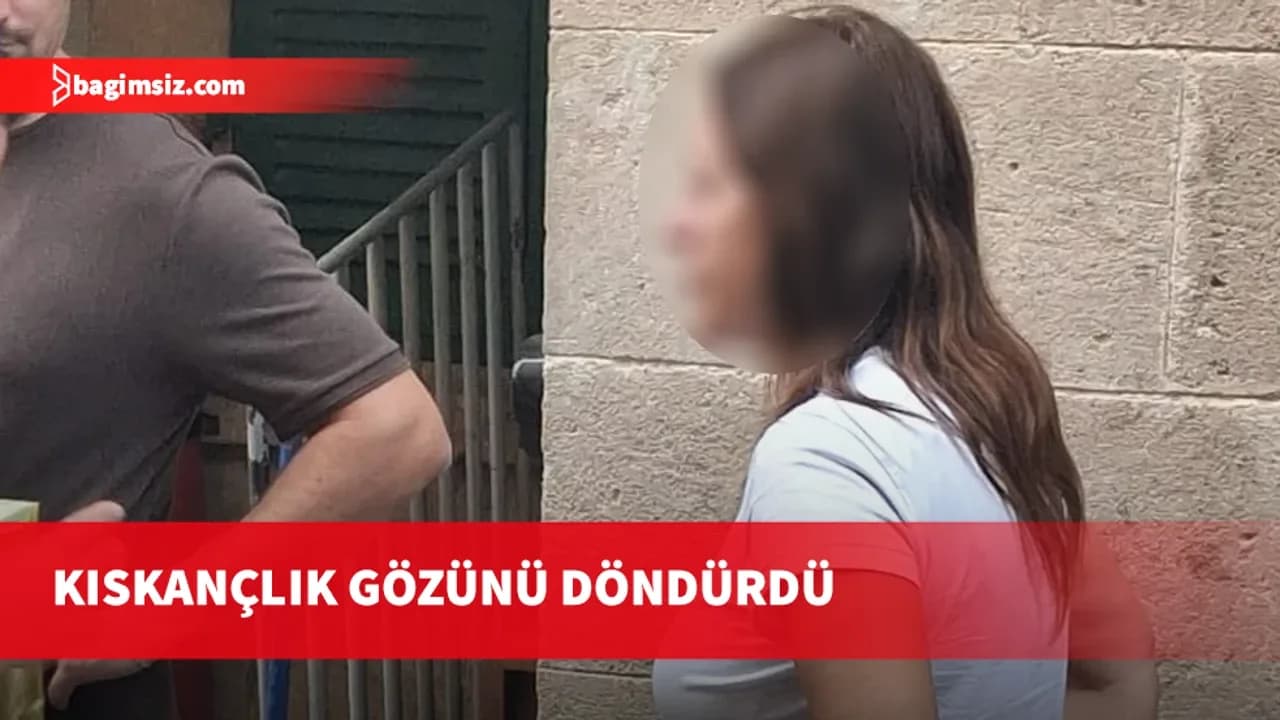 Ofisine konuşmak için çağırdığı kadının saçlarını önce yoldu sonra kesti