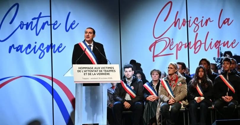 Fransa’nın Trappes kentinde binlerce kişinin katılımıyla ırkçılık karşıtı gösteri düzenlendi