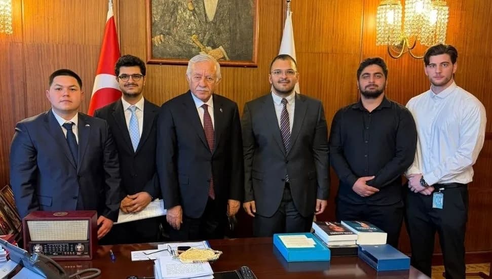 Kıbrıslı Türk gençlerden TBMM’ye telefon harcı ve DUS'ta KKTC vatandaşlarına kontenjan talebi