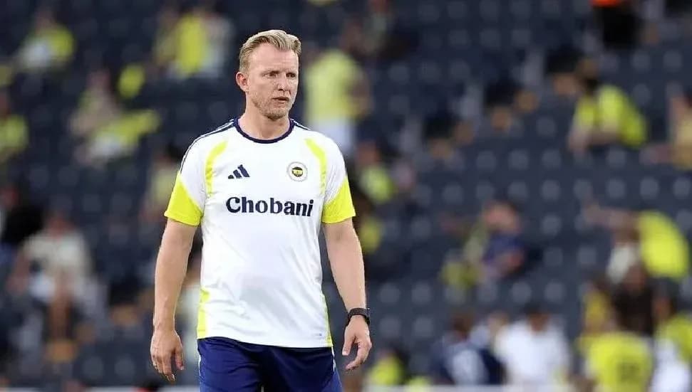 Fenerbahçe, milli araya kadar Dirk Kuyt'a emanet