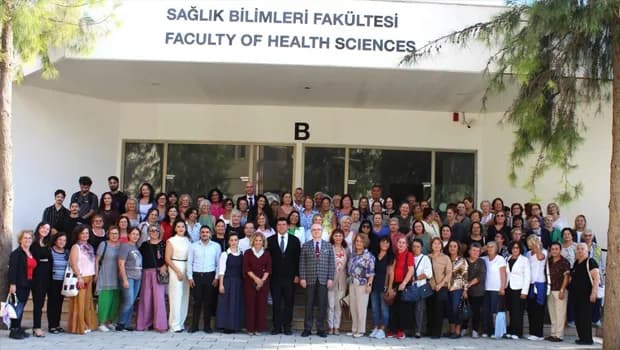 DAÜ’nün 60+ İleri Yaş Gelişim / Tazelenme Üniversitesi 2026–2027 Akademik Yılının İlk Dersini Gerçekleştirdi
