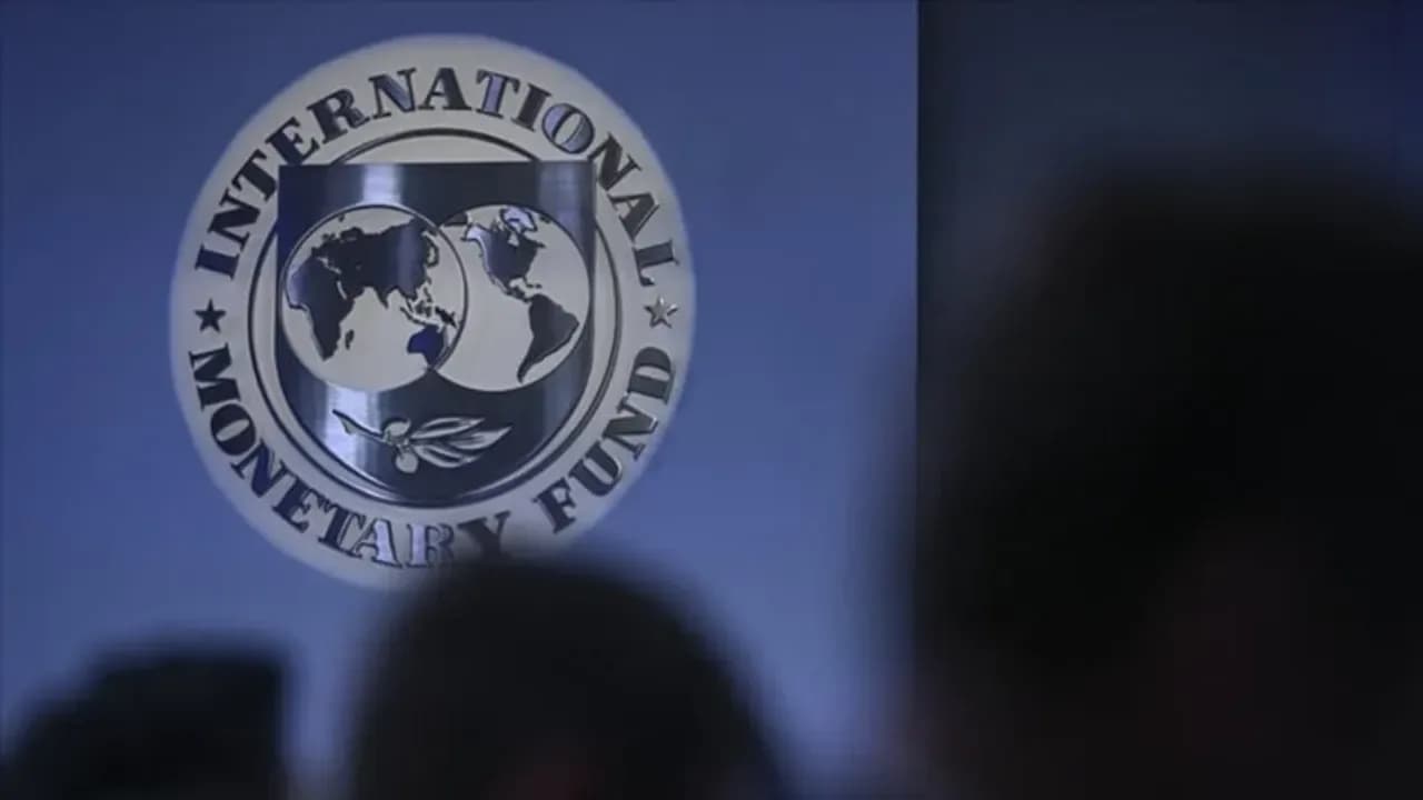 IMF, Türkiye'nin 2026 büyüme tahminini yüzde 2,7'ye düşürdü