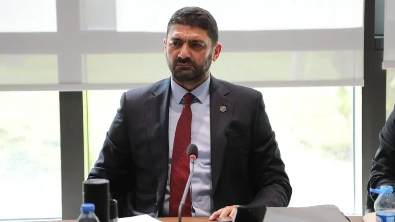 Gemi faciasını araştıran Meclis Komitesi, uzman davetlileri dinledi