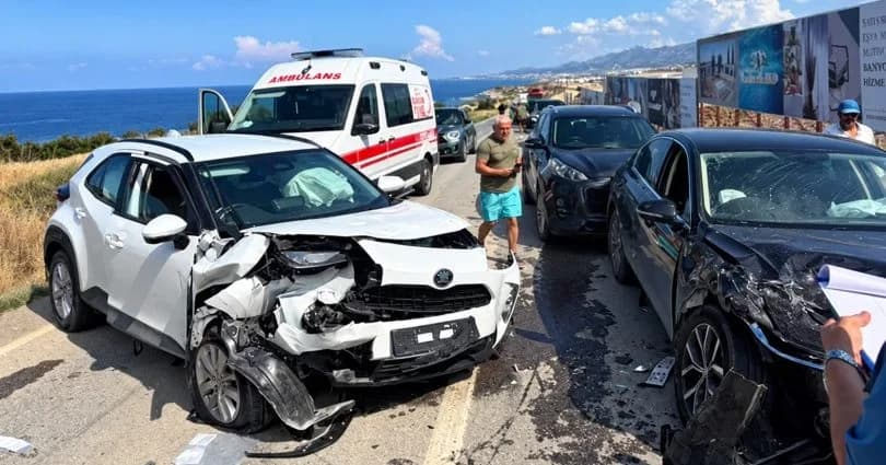 Esentepe’de 3 araçlı kaza: 1 yaralı
