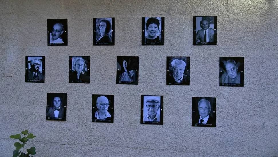“Sanatın Ölümsüz Yüzleri” ile, “Sapma” sergilerinin açılışları LESAM’da yapıldı