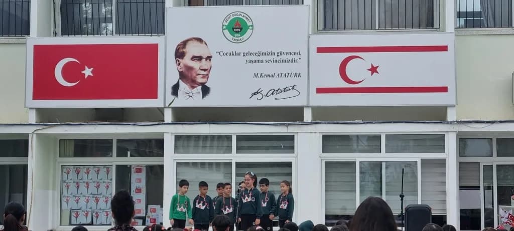 Şht. Doğan Ahmet İlkokulu’nda Cumhuriyet coşkusu yaşandı