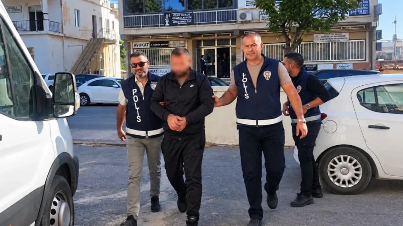 8 gram yasaklı maddeyle yakalanan zanlı teminata bağlandı