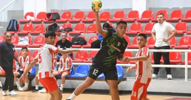 Hentbol U16 Ligi’nde DİGEM ve Yeşilova kazandı