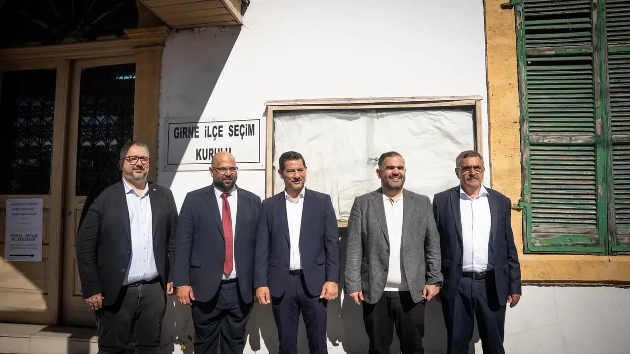 Kırok, belediye başkanlığı adaylık başvurusunu yaptı