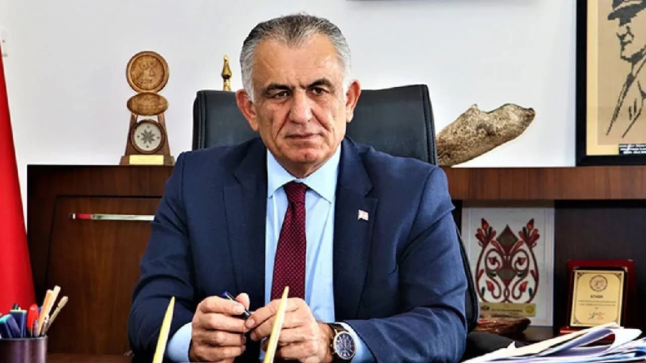 Çavuşoğlu’ndan DAÜ, TMK ve Tam Gün Eğitim açıklaması