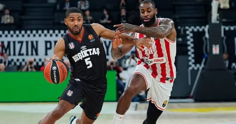 Beşiktaş çekişmeli maçta Olympiakos’a kaybetti