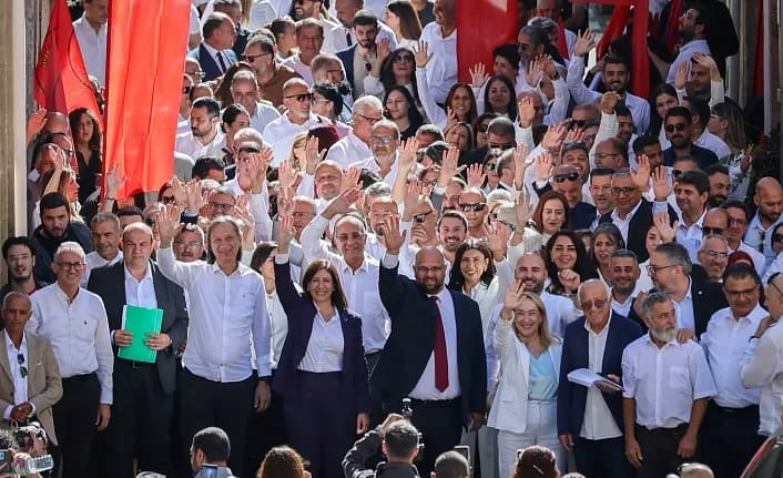 İncirli: Halk değişim istiyor