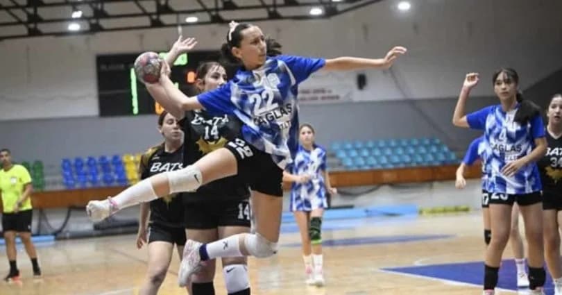 Hentbol U-l16 Ligi’nde Esentepe deplasmanda kazandı: 25-40