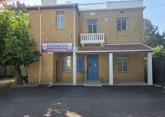 KTÖS bugün Girne’de yeniden iş bırakacak: 40 öğretmen atama beklerken özel eğitimde öğretmen eksikliği sürüyor