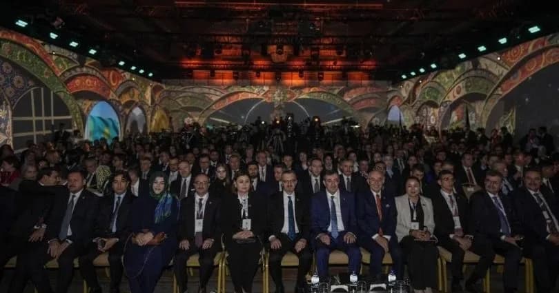 Cumhuriyet Meclisi Milletvekilleri, Ankara’da Türk Dünyası Diyalog Forumu’na katıldı