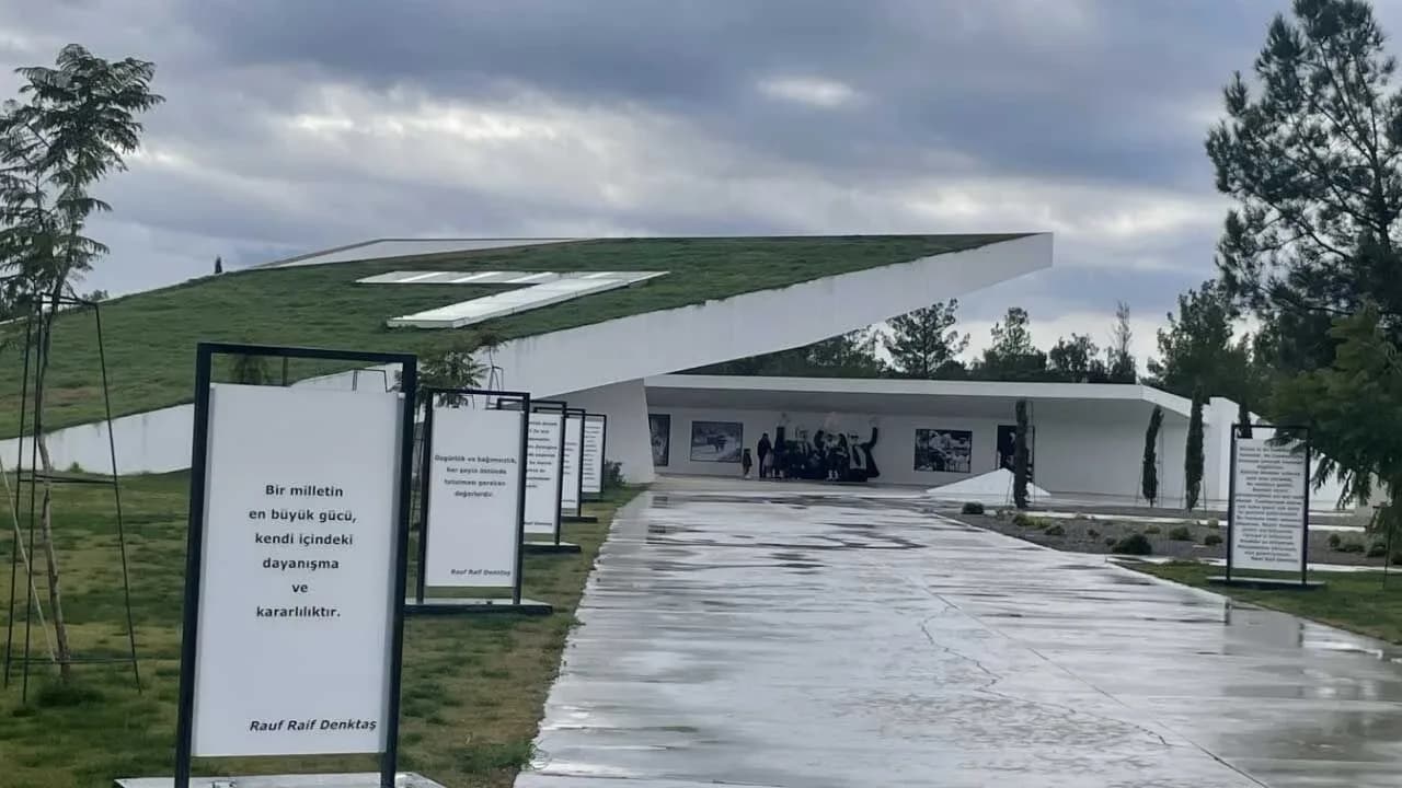 Denktaş Anıt Mezarı Projesi, DAÜ KENT-AG imzasıyla hayata geçirildi